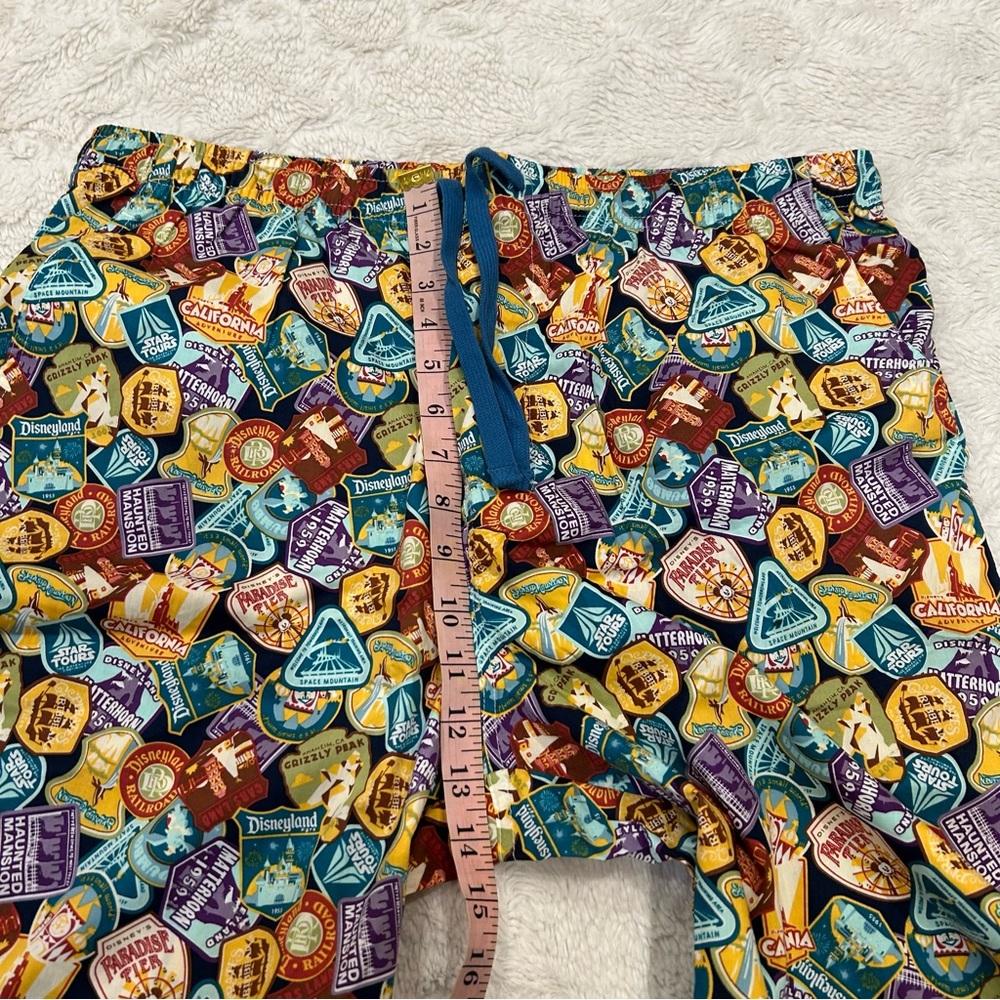 Disney Parks - Disneyland Destination Souvenir Travel Printed Lounge Pants Large - Picture 5 of 10